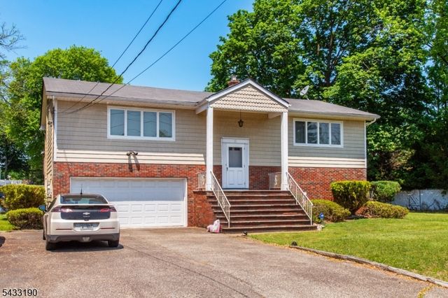 8 Carlos Dr, Fairfield Twp., NJ 07004