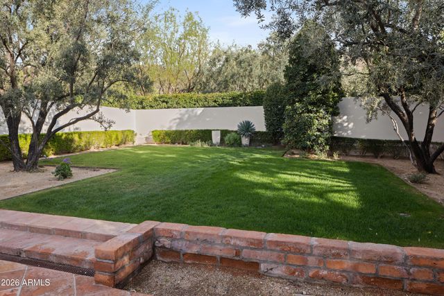 7610 N SHADOW MOUNTAIN Road, Paradise Valley, AZ 85253