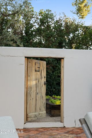 7610 N SHADOW MOUNTAIN Road, Paradise Valley, AZ 85253