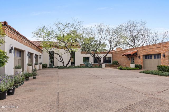 7610 N SHADOW MOUNTAIN Road, Paradise Valley, AZ 85253