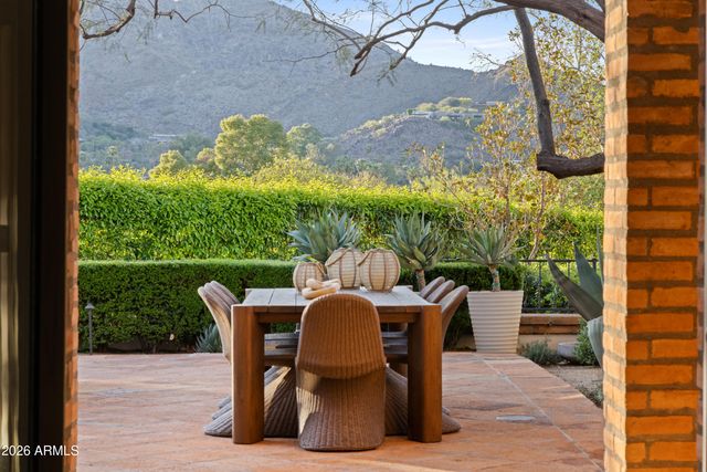 7610 N SHADOW MOUNTAIN Road, Paradise Valley, AZ 85253