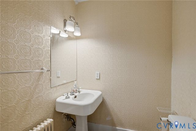 243 S ADAMS St, Petersburg, VA 23803