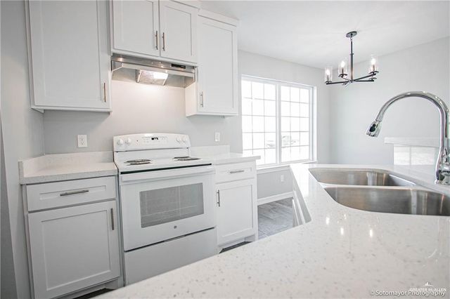 2021 Southridge Drive, Harlingen, TX 78552