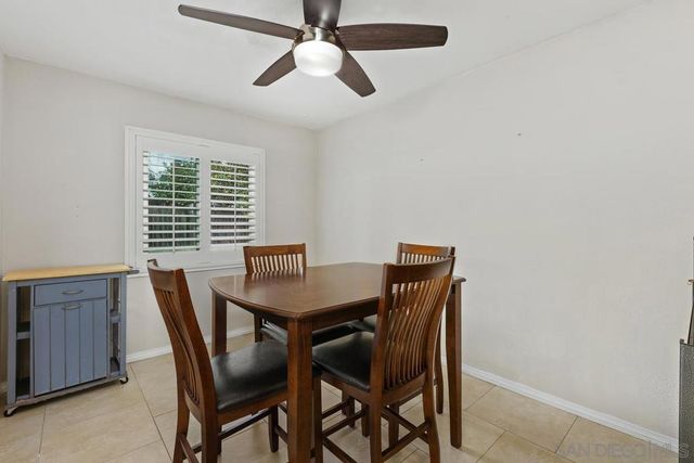 825 Buchanan St., Escondido, CA 92027
