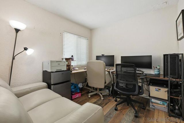 825 Buchanan St., Escondido, CA 92027