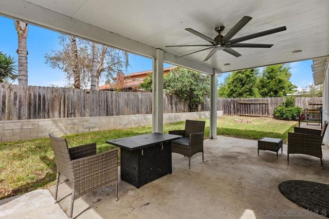 825 Buchanan St., Escondido, CA 92027