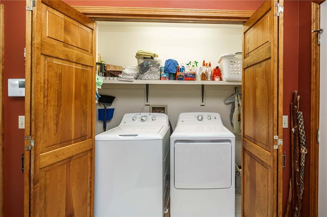 161 Hillcrest Road, Eureka Springs, AR 72631