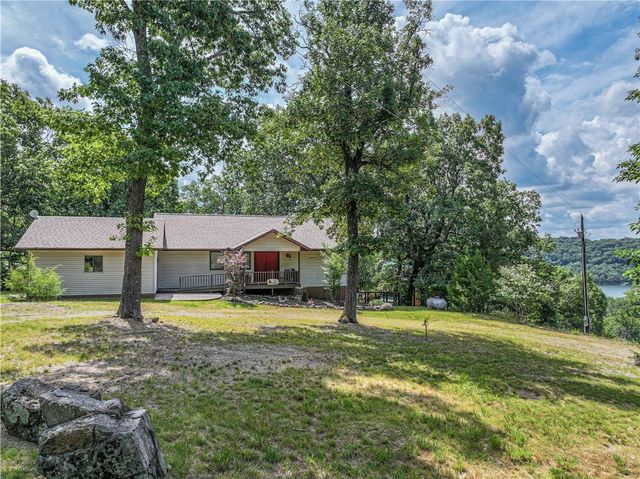 161 Hillcrest Road, Eureka Springs, AR 72631