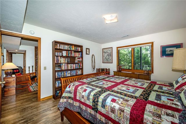 161 Hillcrest Road, Eureka Springs, AR 72631