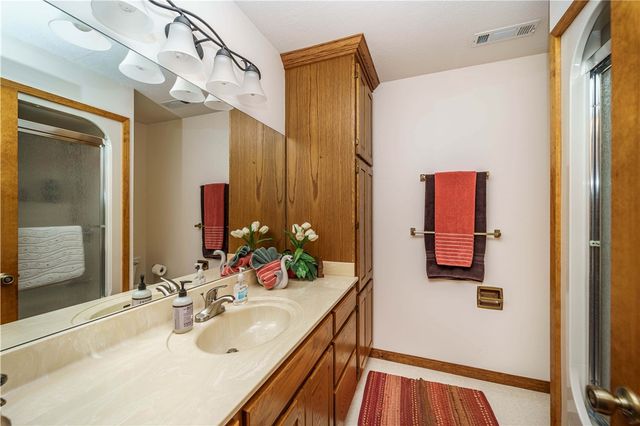 161 Hillcrest Road, Eureka Springs, AR 72631