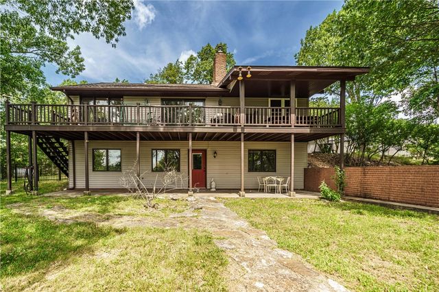 161 Hillcrest Road, Eureka Springs, AR 72631