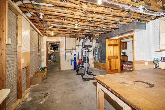 161 Hillcrest Road, Eureka Springs, AR 72631