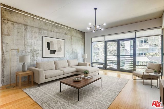 1111 S Grand Avenue 706, Los Angeles, CA 90015