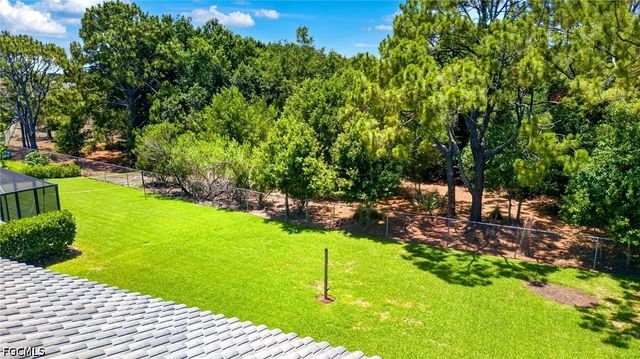 11138 Lakeland CIR, Fort Myers, FL 33913