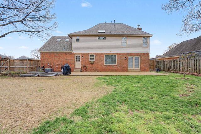 1321 GREY WOLF DR, Collierville, TN 38017