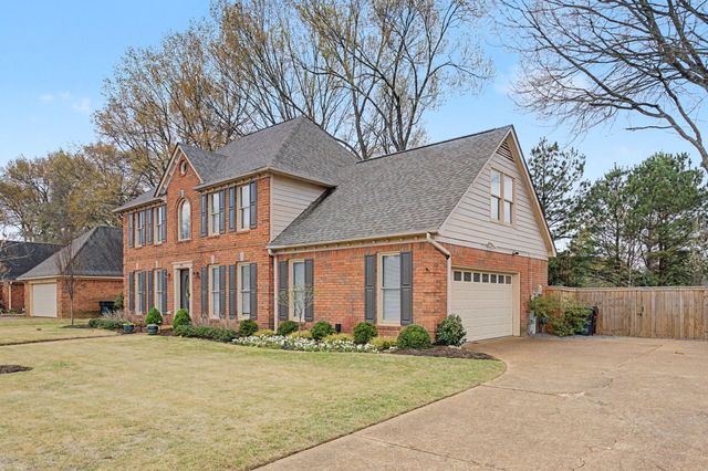1321 GREY WOLF DR, Collierville, TN 38017