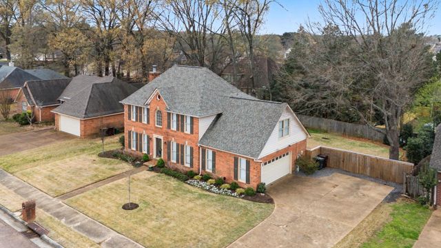 1321 GREY WOLF DR, Collierville, TN 38017