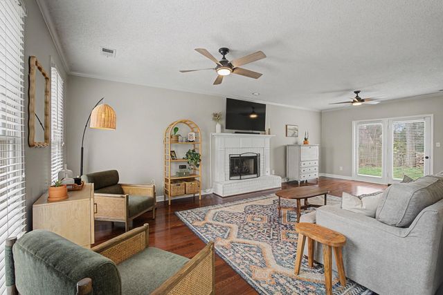 1321 GREY WOLF DR, Collierville, TN 38017