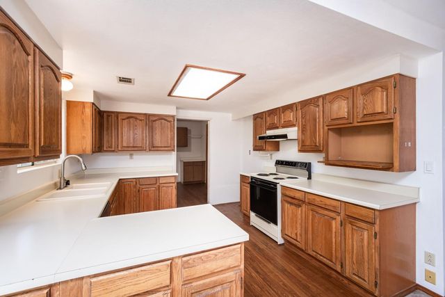 9320 Tilton Ln, Orangevale, CA 95662