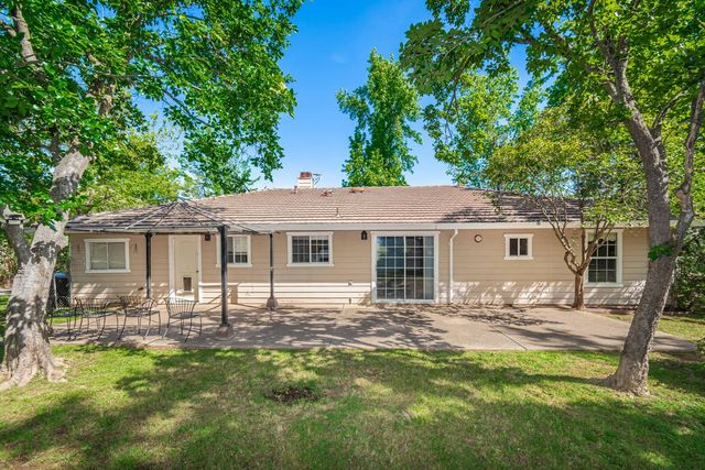 9320 Tilton Ln, Orangevale, CA 95662