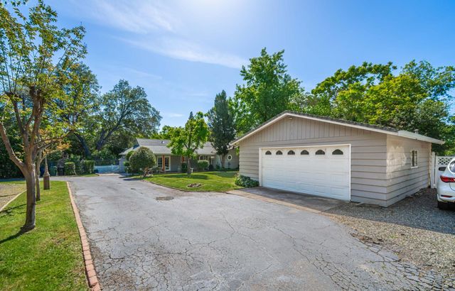 9320 Tilton Ln, Orangevale, CA 95662