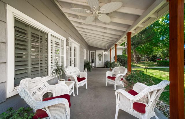 9320 Tilton Ln, Orangevale, CA 95662