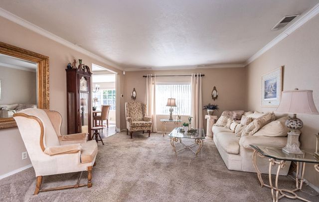 9320 Tilton Ln, Orangevale, CA 95662