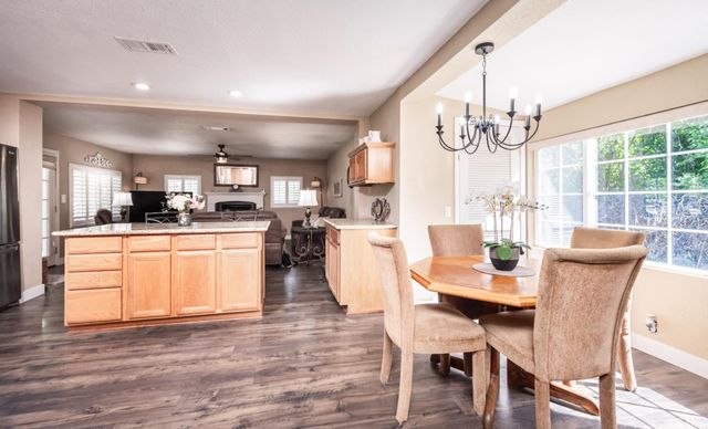 9320 Tilton Ln, Orangevale, CA 95662