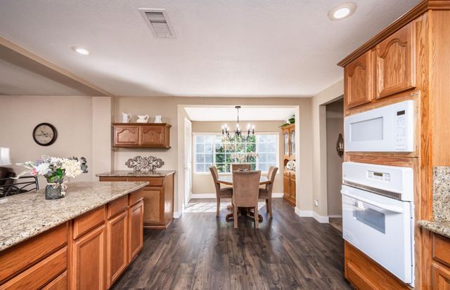 9320 Tilton Ln, Orangevale, CA 95662