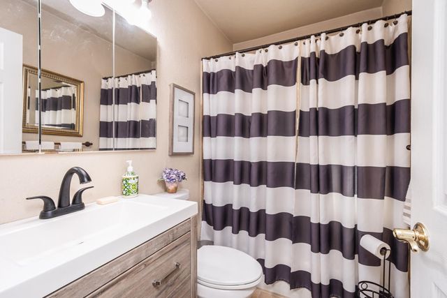 9320 Tilton Ln, Orangevale, CA 95662