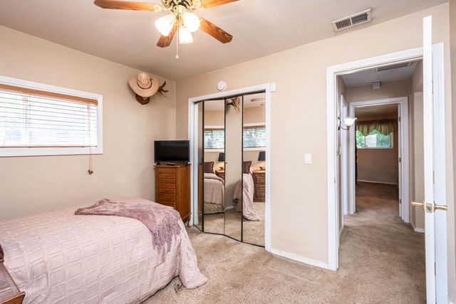 9320 Tilton Ln, Orangevale, CA 95662