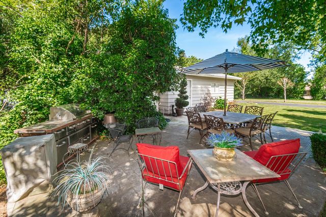 9320 Tilton Ln, Orangevale, CA 95662