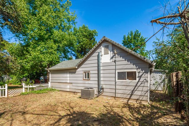 9320 Tilton Ln, Orangevale, CA 95662