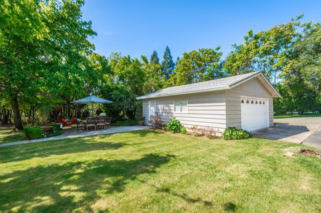 9320 Tilton Ln, Orangevale, CA 95662
