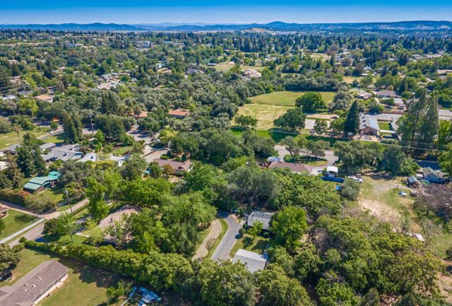 9320 Tilton Ln, Orangevale, CA 95662