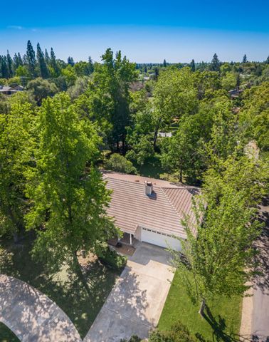 9320 Tilton Ln, Orangevale, CA 95662