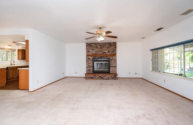 9320 Tilton Ln, Orangevale, CA 95662