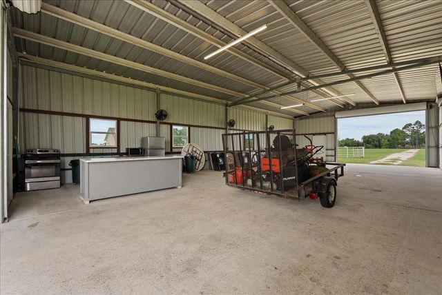 4215 Danek Road, Crosby, TX 77532