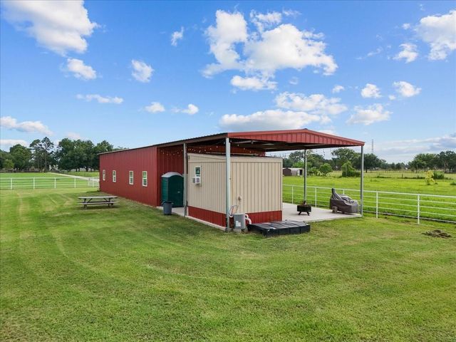 4215 Danek Road, Crosby, TX 77532