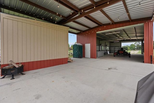 4215 Danek Road, Crosby, TX 77532