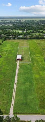 4215 Danek Road, Crosby, TX 77532