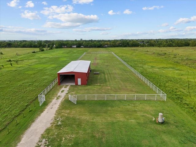 4215 Danek Road, Crosby, TX 77532