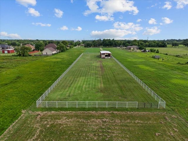 4215 Danek Road, Crosby, TX 77532