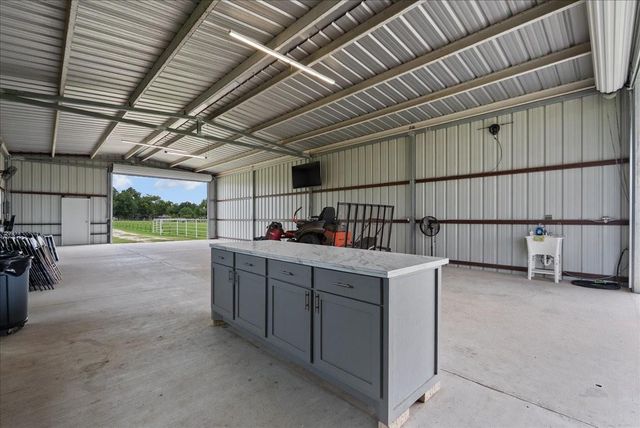 4215 Danek Road, Crosby, TX 77532