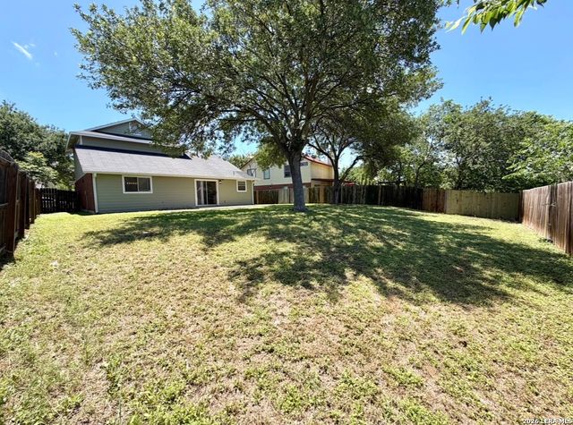 3633 Candlebrook Ln, San Antonio, TX 78244