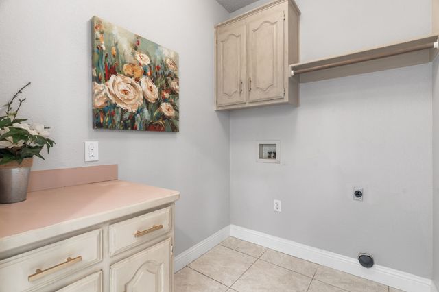 1801 Sandalwood Lane, Grapevine, TX 76051