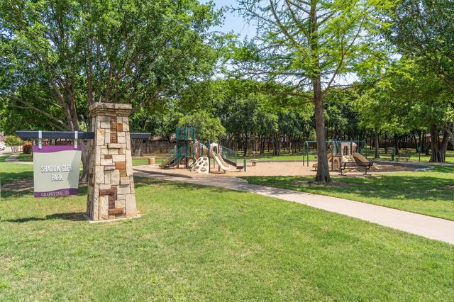 1801 Sandalwood Lane, Grapevine, TX 76051