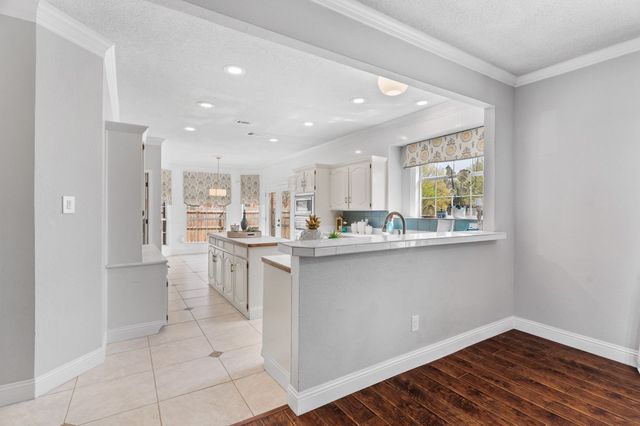 1801 Sandalwood Lane, Grapevine, TX 76051