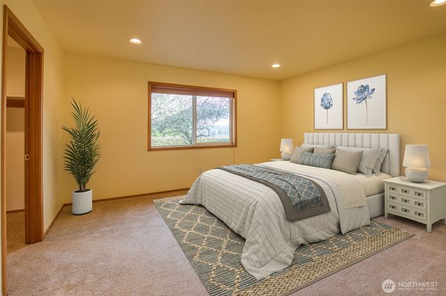 912 Bell Drive, Cosmopolis, WA 98537