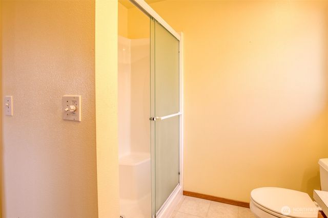 912 Bell Drive, Cosmopolis, WA 98537